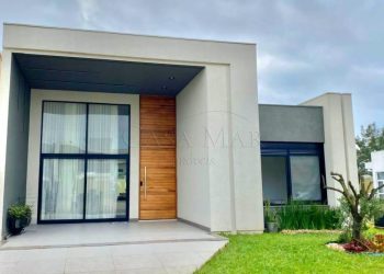 Casa em Condomínio à venda com 350m², 4 quartos, 4 suítes, 2 vagas no bairro Condomínio Riviera em Xangri-Lá