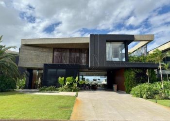 Casa em Condomínio à venda com 560m², 5 quartos, 5 suítes, 2 vagas no bairro Condomínio Sense em Xangri-Lá