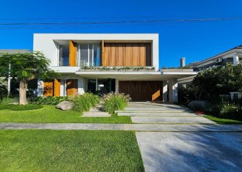 Casa em Condomínio à venda com 412m², 5 quartos, 5 suítes, 4 vagas no bairro Condomínio Ilhas Park em Xangri-Lá