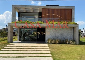 Casa em Condomínio à venda com 385m², 5 quartos, 5 suítes, 4 vagas no bairro Condomínio Celebration em Xangri-Lá