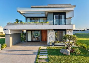 Casa em Condomínio à venda com 361m², 4 quartos, 4 suítes, 2 vagas no bairro Condomínio Amare em Xangri-Lá