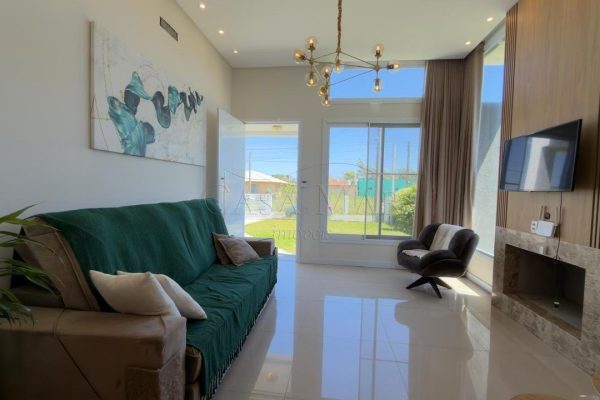 Casa à venda com 138m², 3 quartos, 1 suíte, 2 vagas no bairro Arpoador em Xangri-Lá - Foto 5