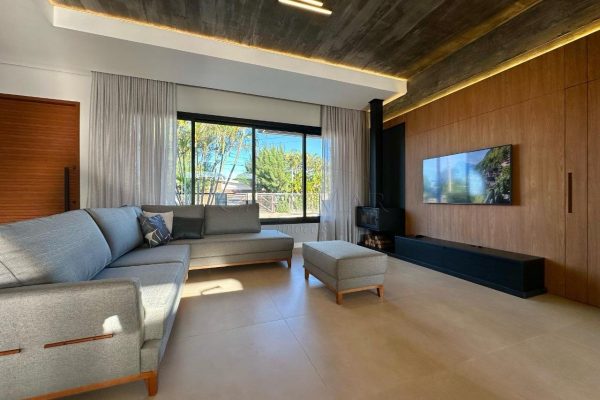 Casa à venda com 260m², 5 quartos, 4 suítes, 2 vagas no bairro Atlântida em Xangri-Lá - Foto 5