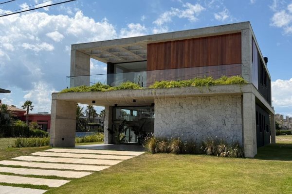 Casa em Condomínio à venda com 385m², 5 quartos, 5 suítes, 4 vagas no bairro Condomínio Celebration em Xangri-Lá - Foto 5