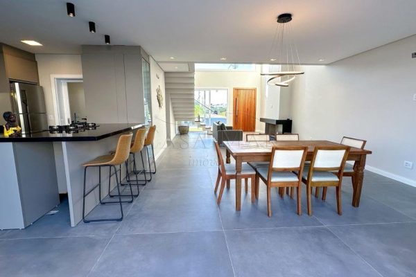 Casa em Condomínio à venda com 171m², 4 quartos, 4 suítes, 2 vagas no bairro Condomínio Sunset em Xangri-Lá - Foto 2