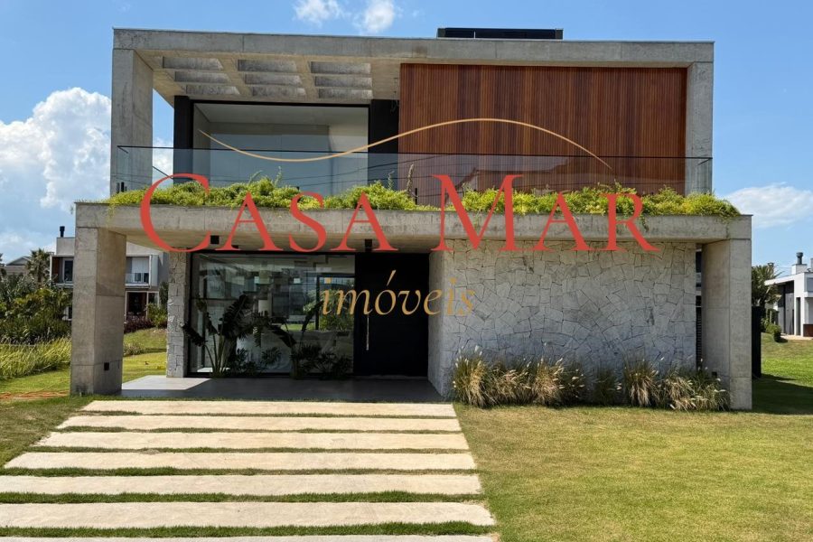 Casa em Condomínio à venda com 385m², 5 quartos, 5 suítes, 4 vagas no bairro Condomínio Celebration em Xangri-Lá - Foto 1